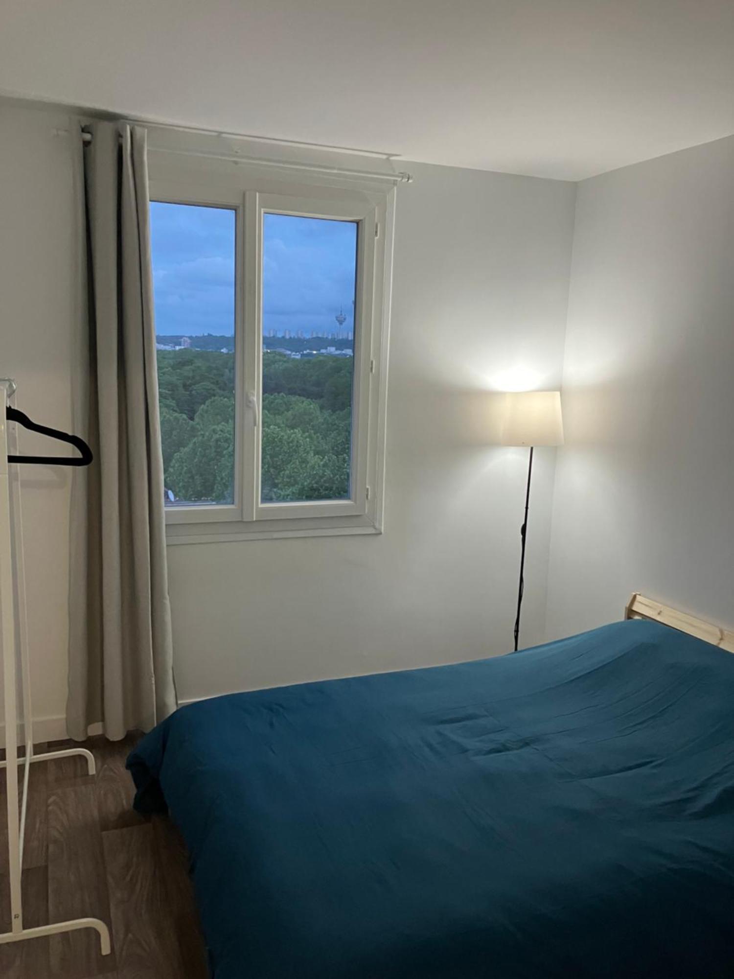 Spacieux A 15min De Paris - Free Parking - Free Wifi Apartment